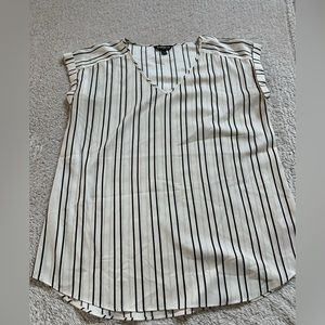 Express Blouse Black & White (L)